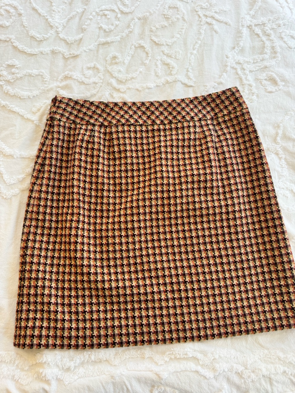 LOFT Houndstooth Pencil Skirt in Brown and Tan